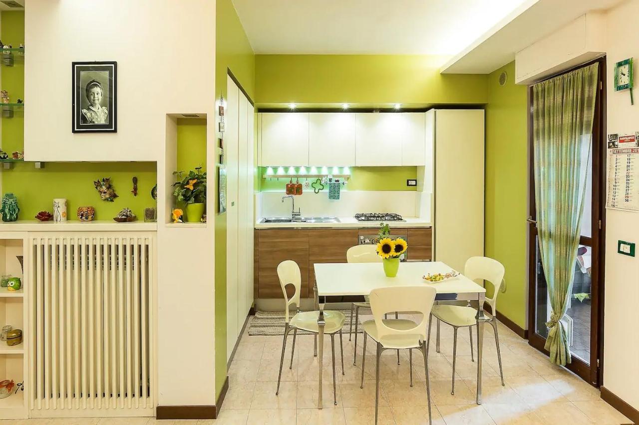 Moderno Appartamento Zona Centrale ลาตินา ภายนอก รูปภาพ